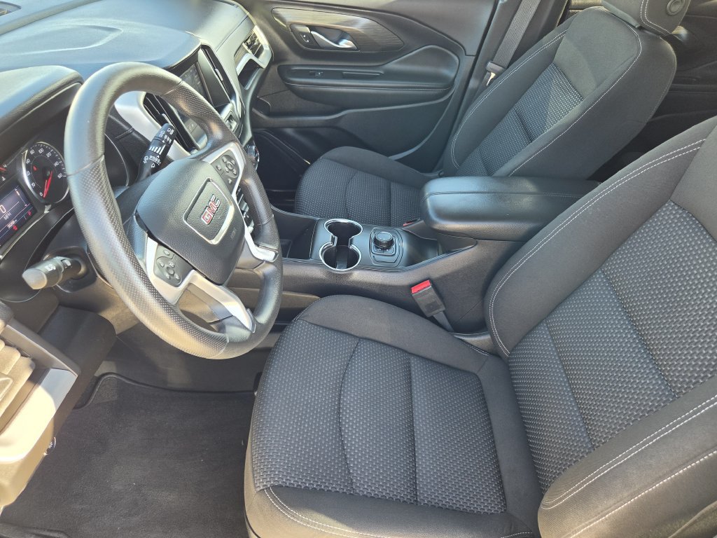 Used 2022 GMC Terrain SLE FWD image 11