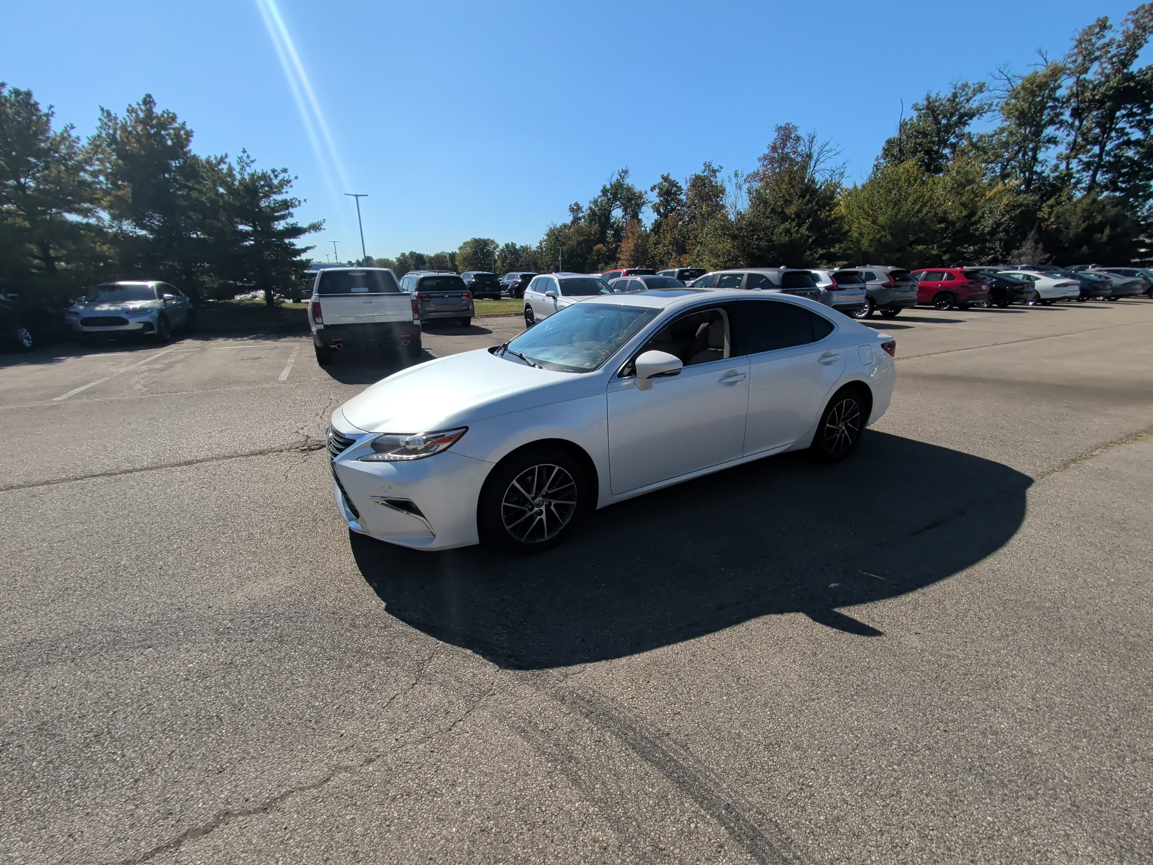 Used 2016 Lexus ES 350 w/ Navigation System Package FWD image 9