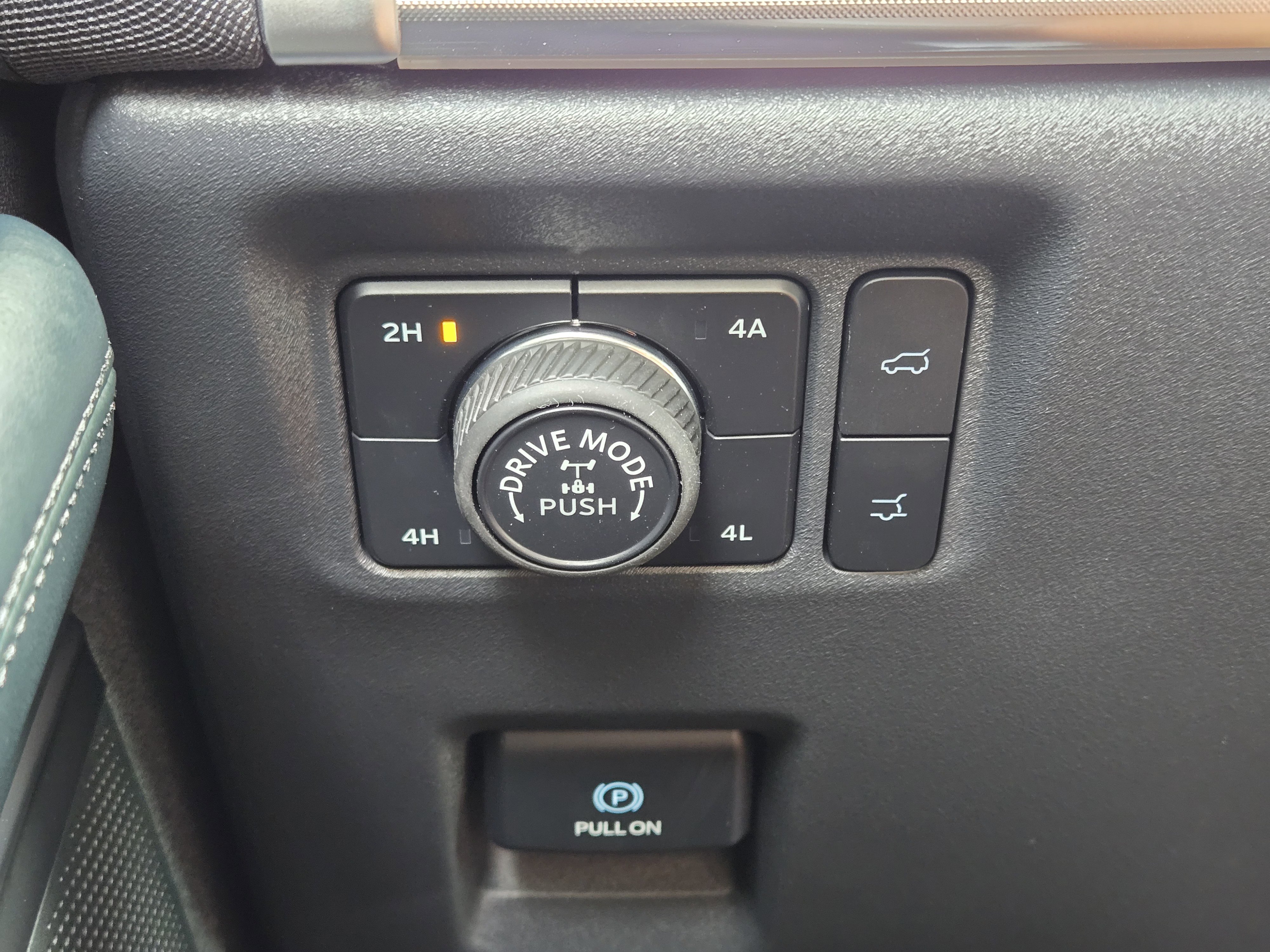 New 2025 Ford Expedition Tremor image 25