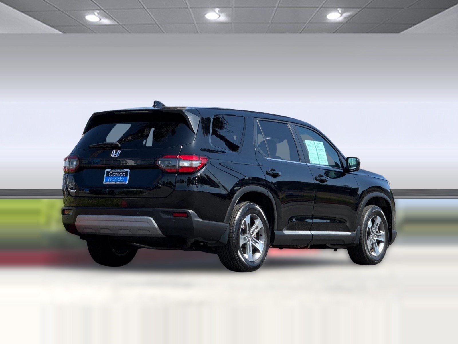 Certified 2025 Honda Pilot EX-L image 9