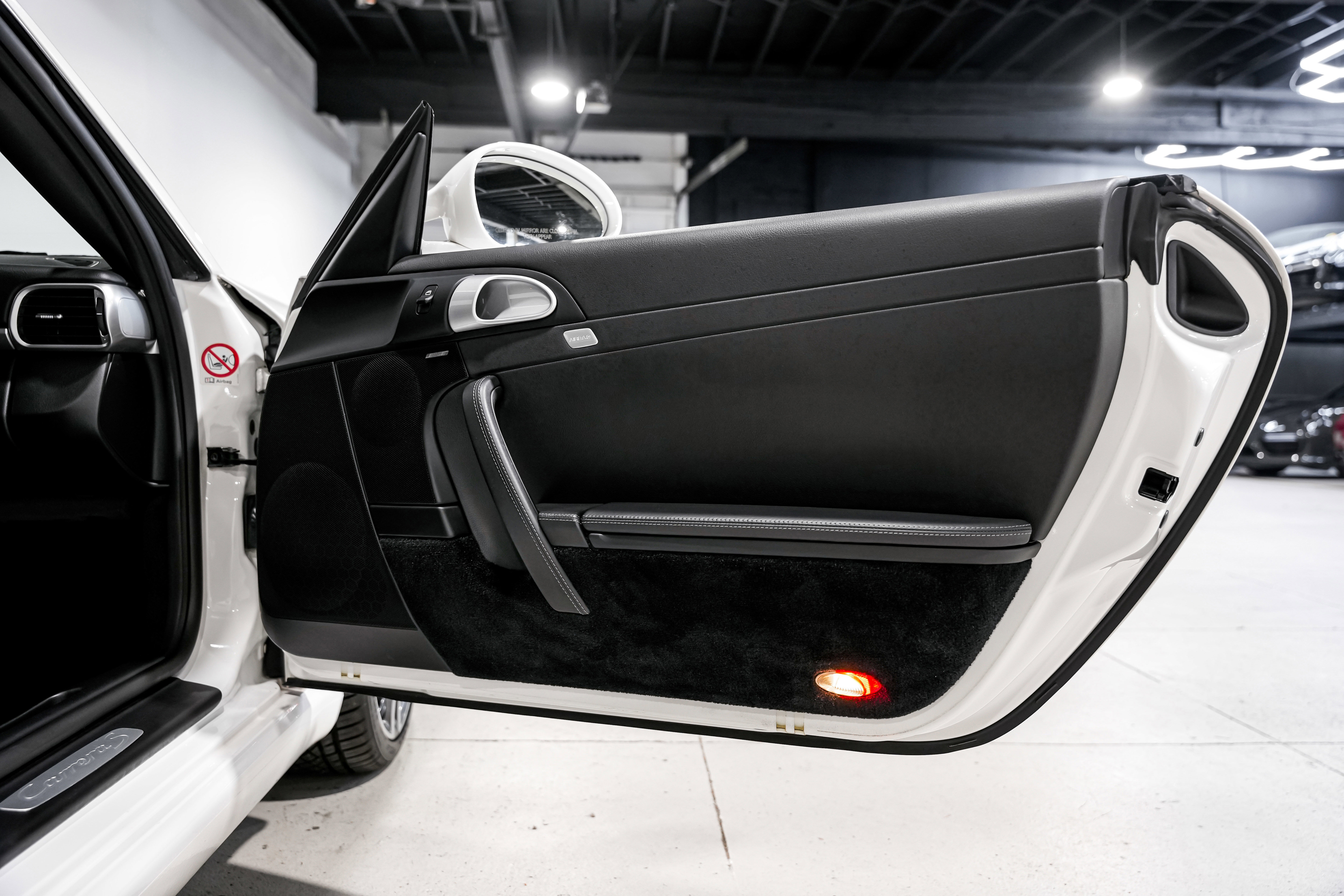 Used 2011 Porsche 911 Carrera S image 23