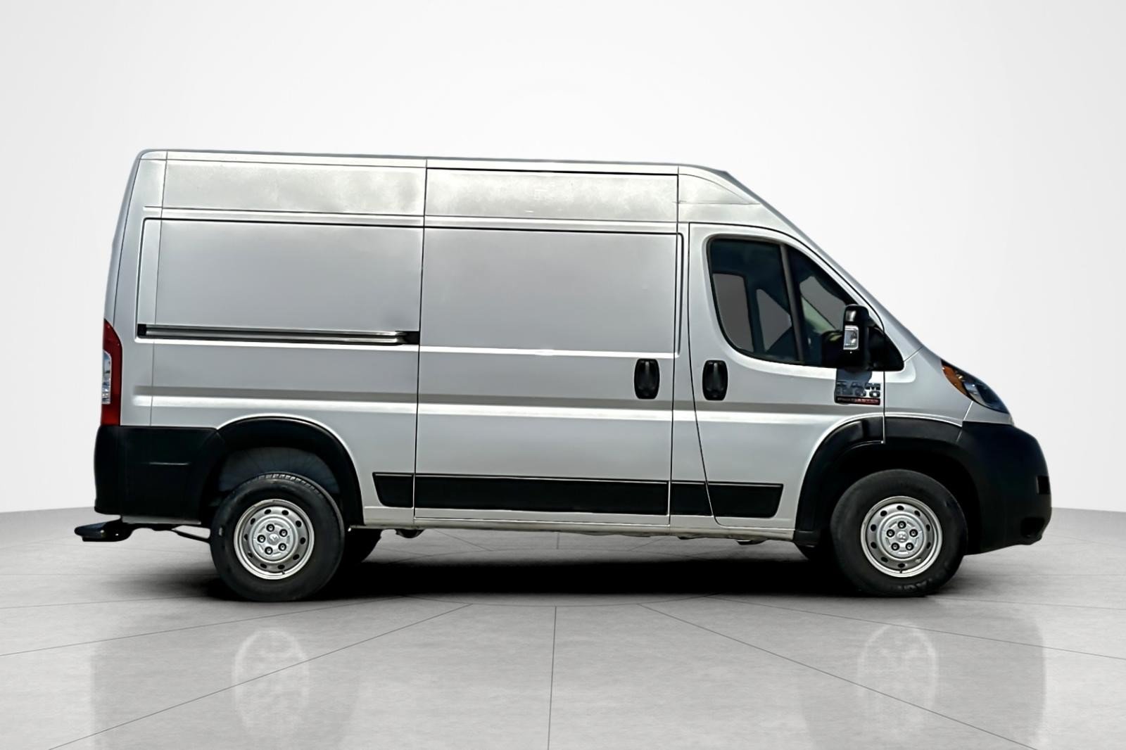 Used 2021 RAM ProMaster 1500 w/ Premium Appearance Group FWD image 6