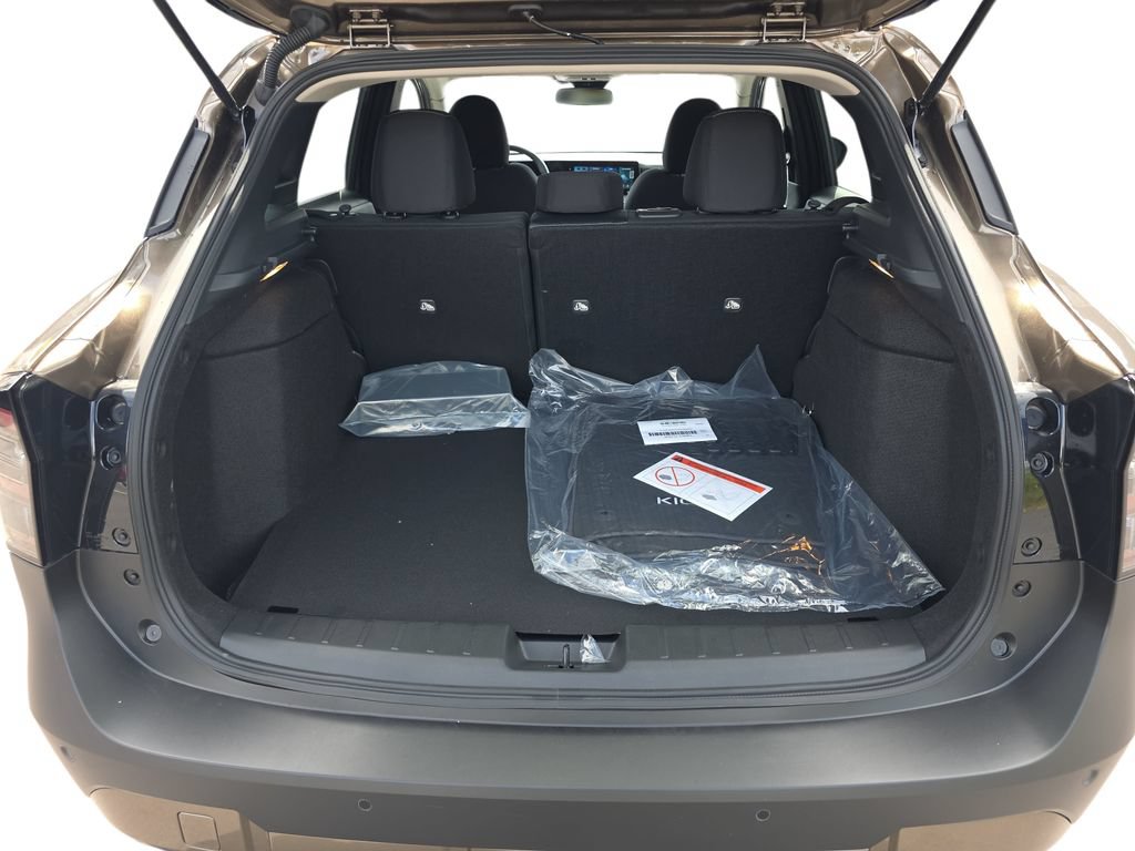 New 2026 Nissan Kicks SV w/ SV Premium Package AWD/4WD image 30
