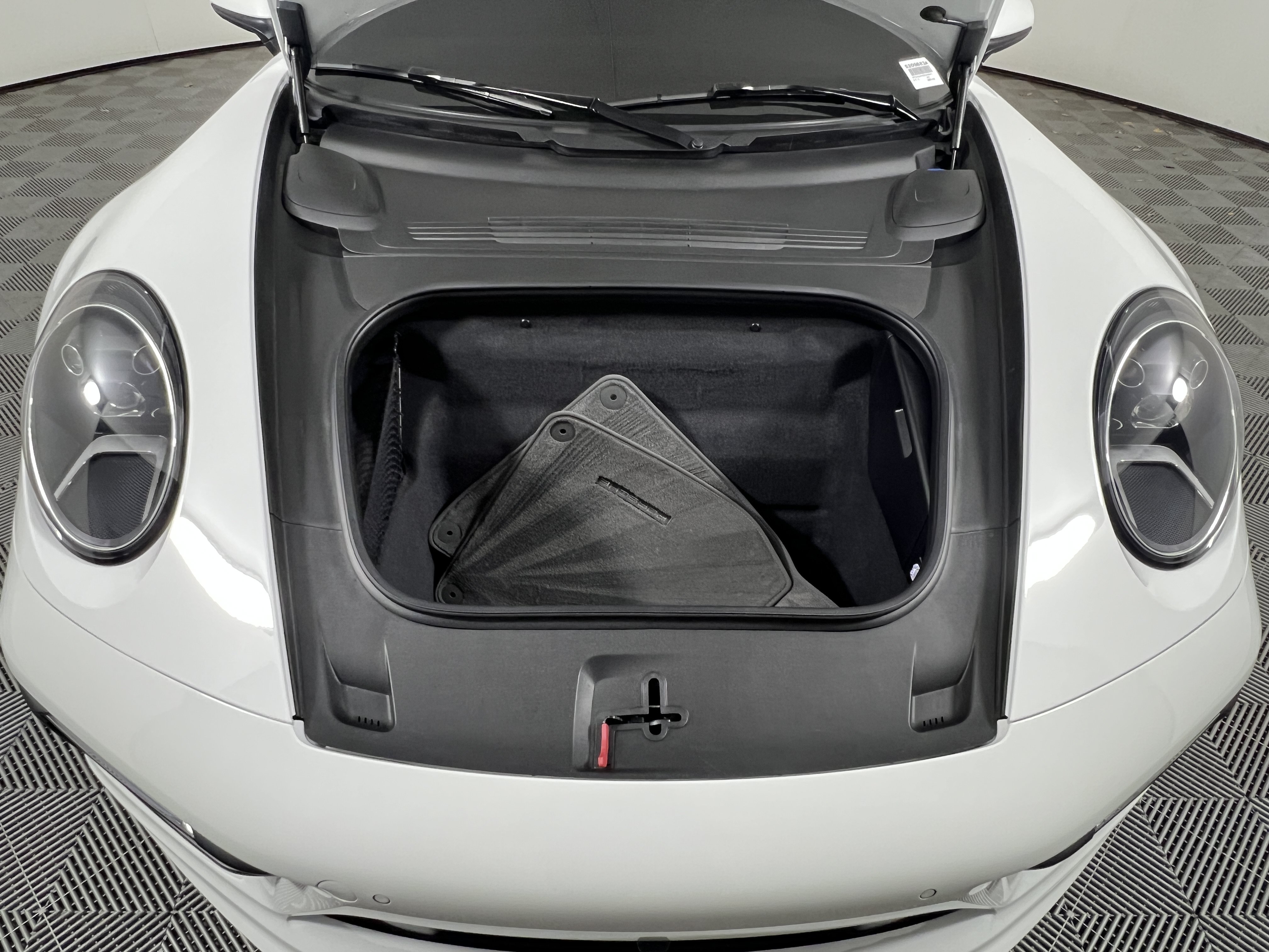 Certified 2024 Porsche 911 Carrera RWD image 22