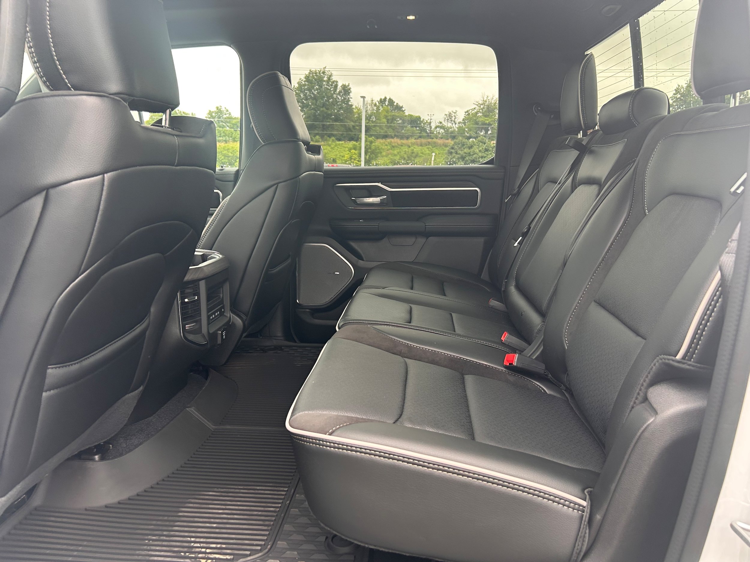 New 2026 RAM 1500 Laramie w/ Advanced Safety Group II AWD/4WD image 14