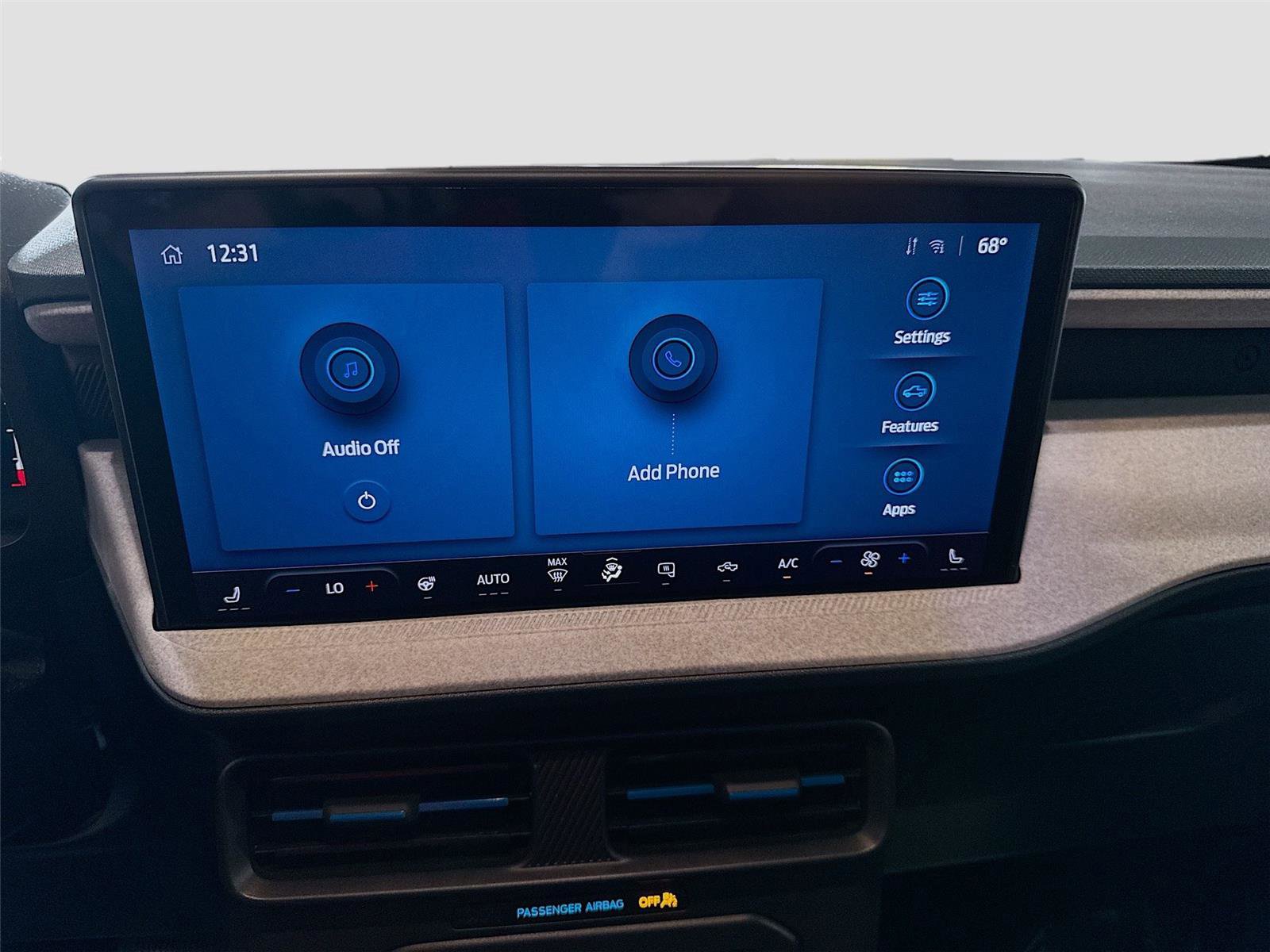 Used 2025 Ford Maverick XLT w/ XLT Luxury Package image 9