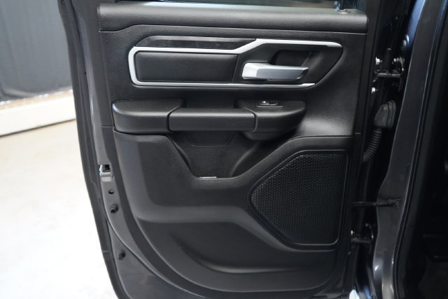 Used 2022 RAM 1500 Big Horn AWD/4WD image 36