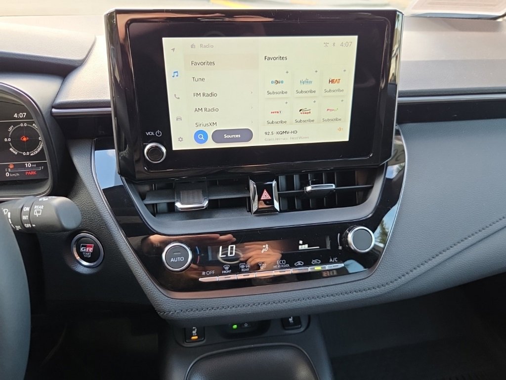 Used 2024 Toyota Corolla Premium image 25