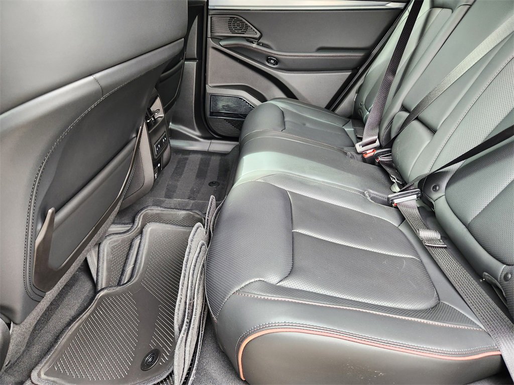 Used 2024 Jeep Wagoneer Launch Edition image 9