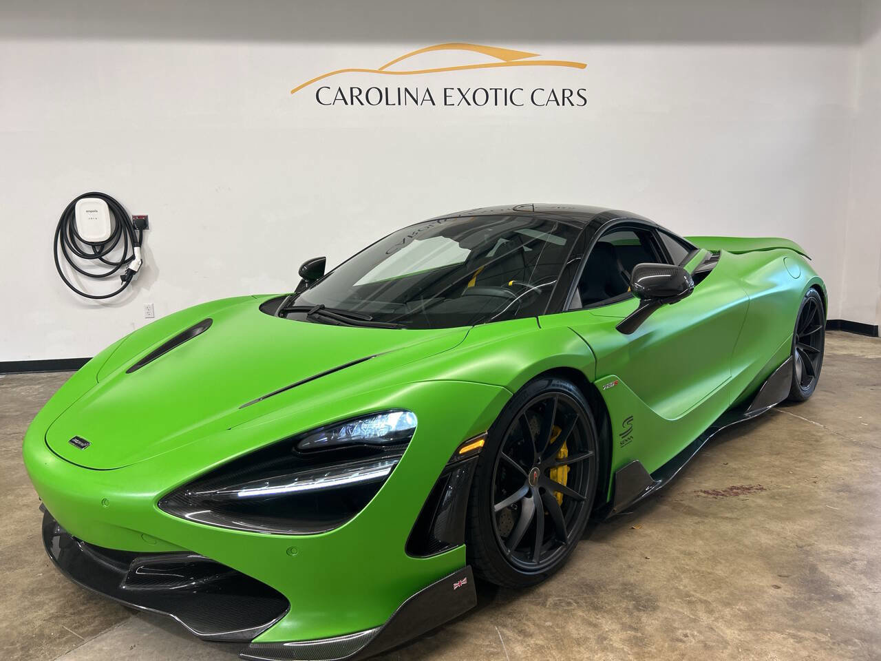 Used 2018 McLaren 720S Performance image 1