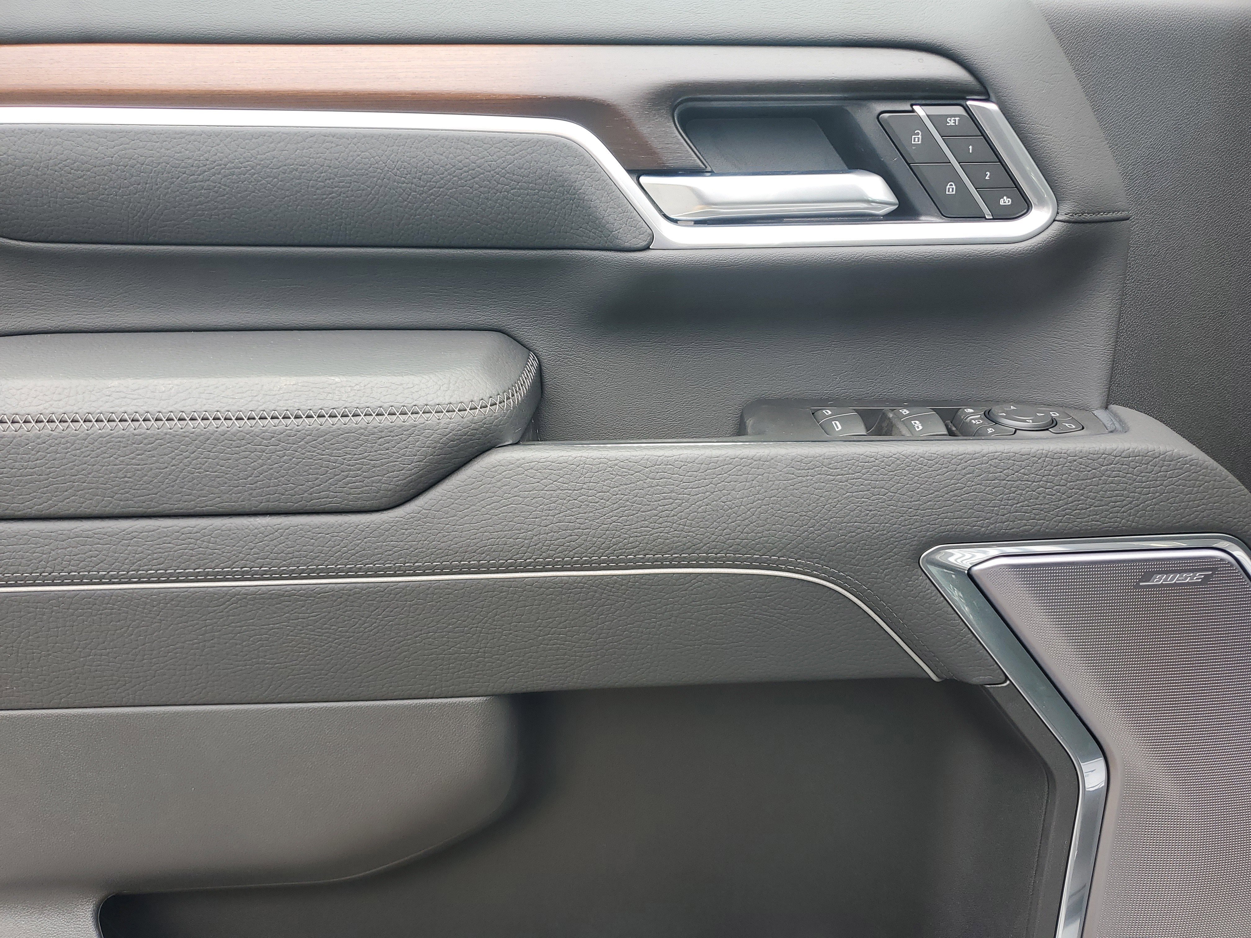 New 2025 GMC Sierra 2500 Denali image 19