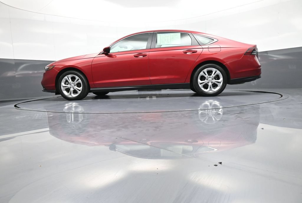 Certified 2023 Honda Accord LX image 32