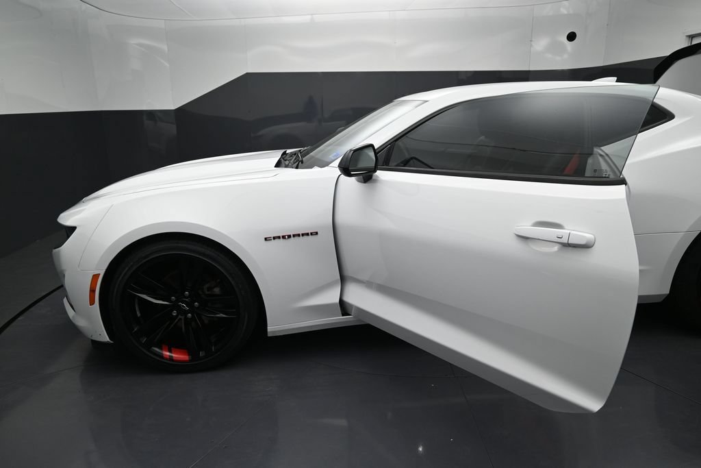 Certified 2023 Chevrolet Camaro LT w/ Redline Edition RWD image 13