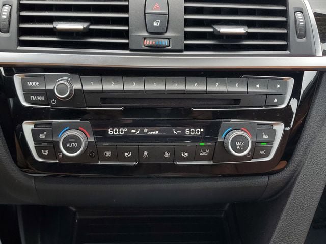 Used 2017 BMW 330i Sedan RWD image 29