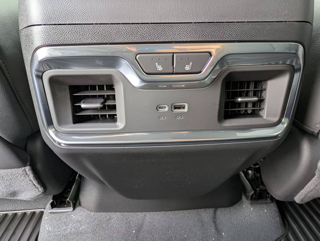 New 2026 Chevrolet Silverado 1500 LTZ w/ LTZ Premium Package AWD/4WD image 30