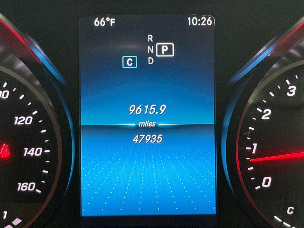 Used 2019 Mercedes-Benz C 300 4MATIC Sedan image 21
