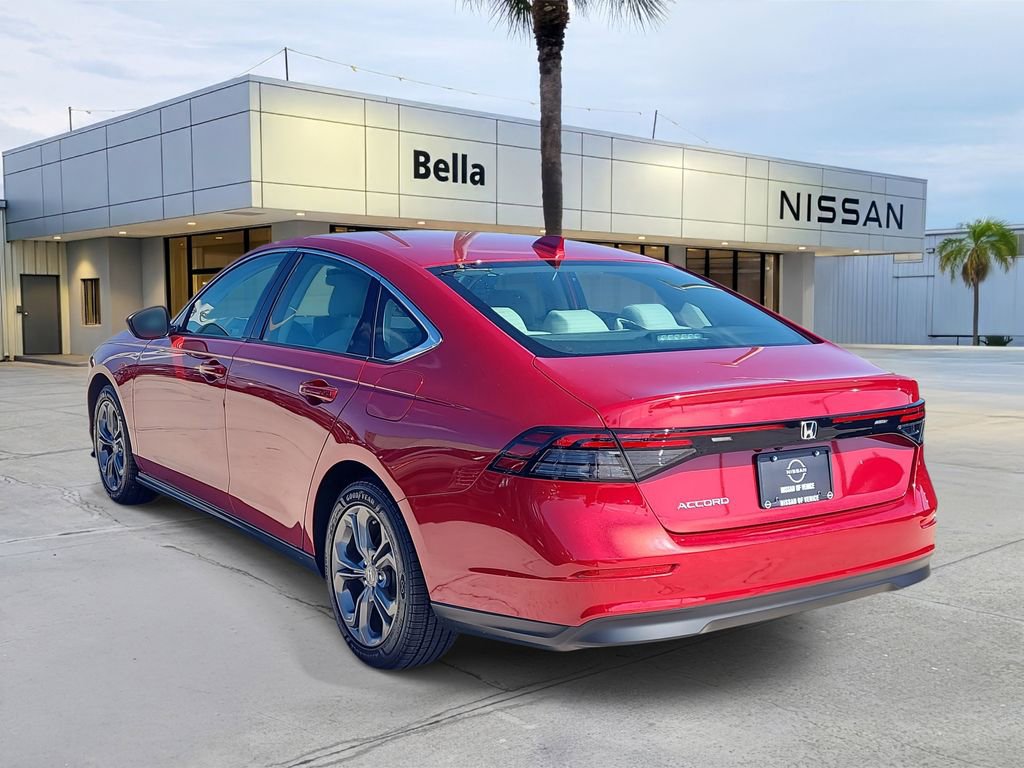Used 2023 Honda Accord EX image 8