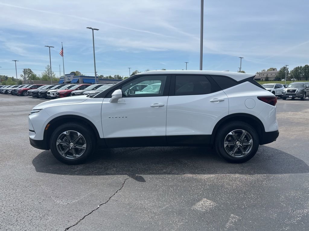 Used 2025 Chevrolet Blazer LT image 6