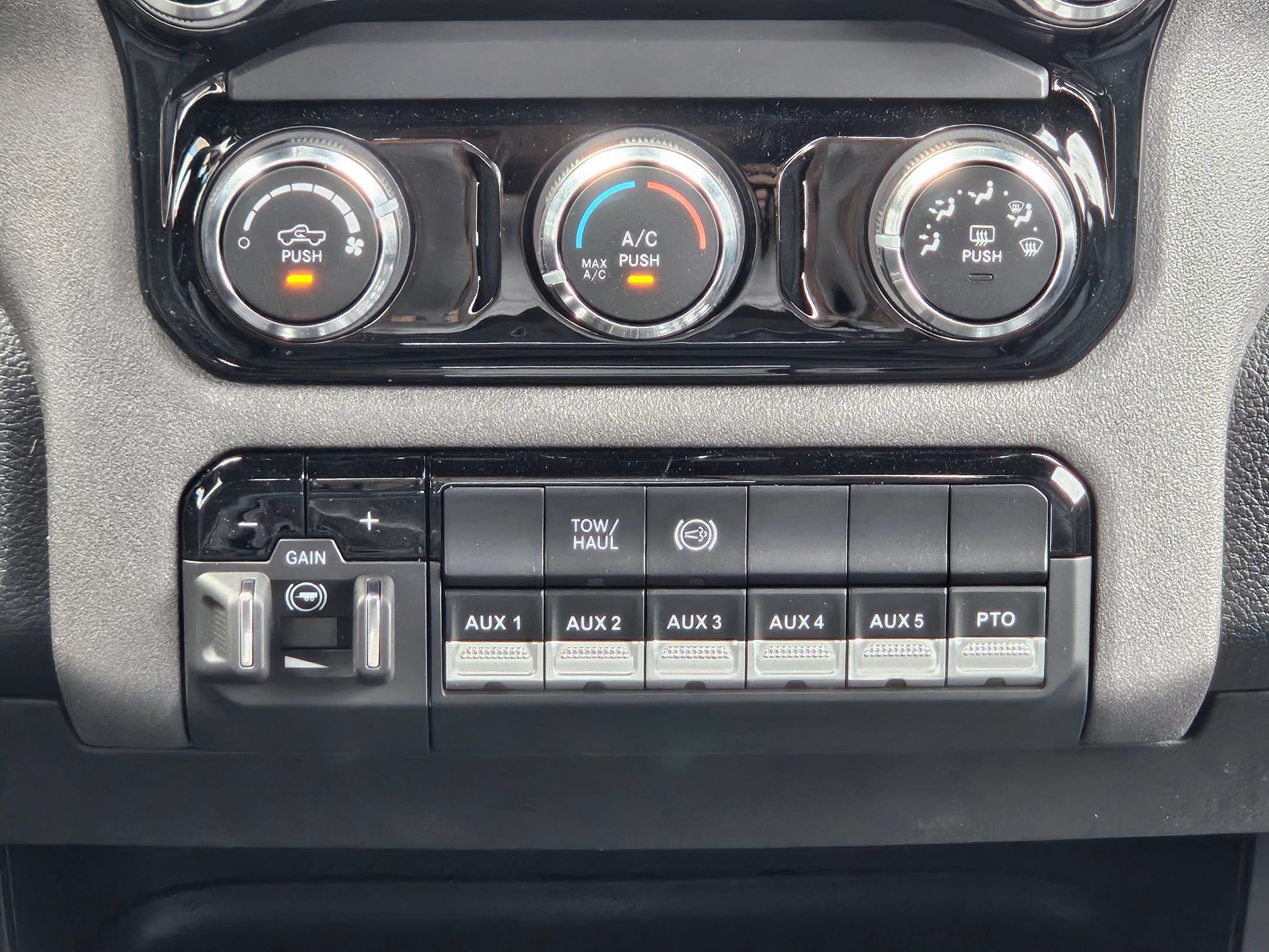 New 2026 RAM 4500 Tradesman AWD/4WD image 11