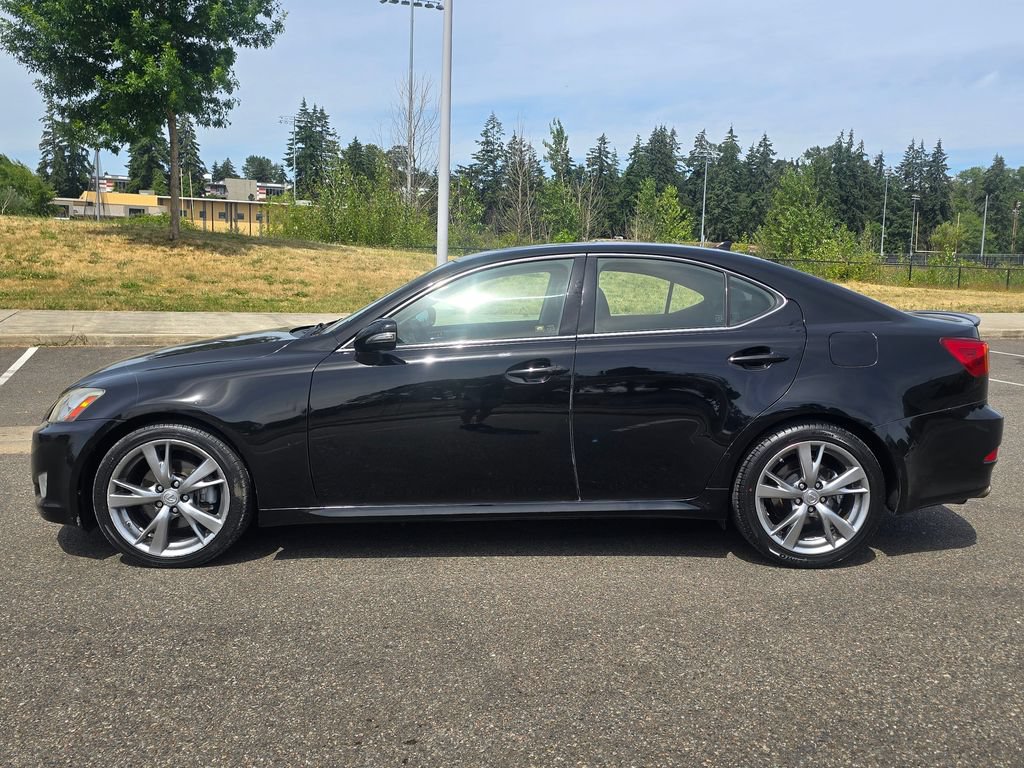 Used 2010 Lexus IS 250 RWD image 2