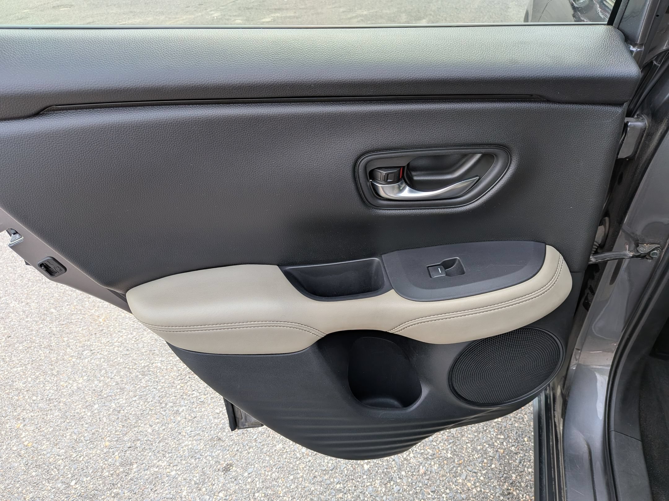 Used 2024 Honda HR-V LX image 26