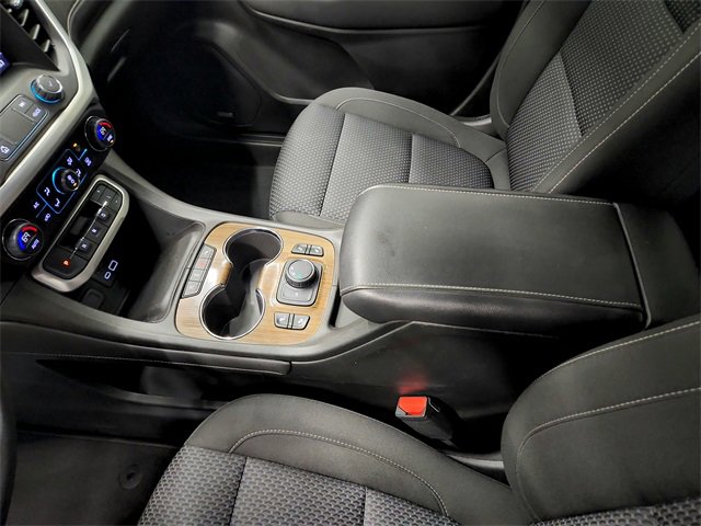 Used 2022 GMC Acadia SLE w/ Driver Convenience Package image 24