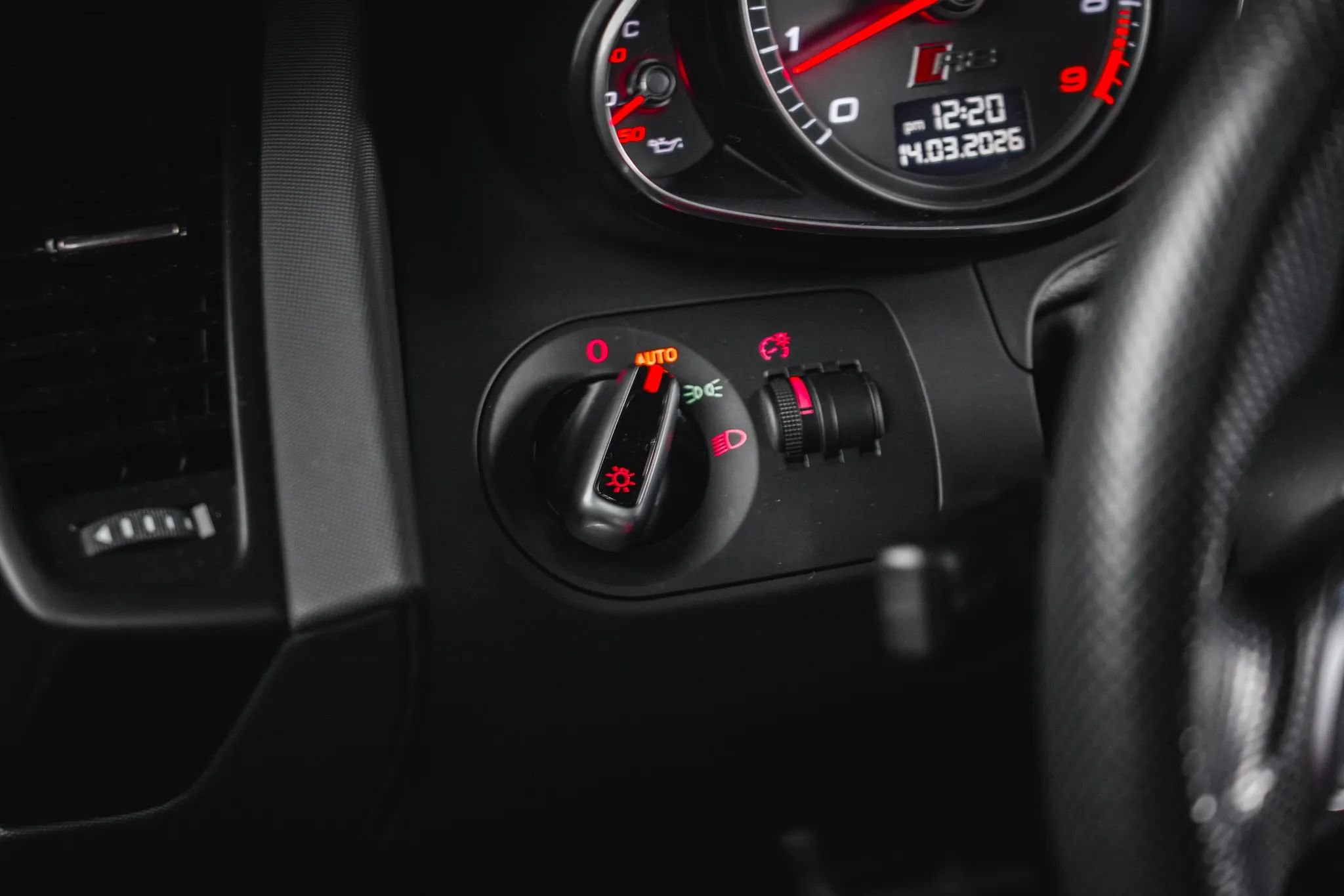 Used 2015 Audi R8 V8 image 37
