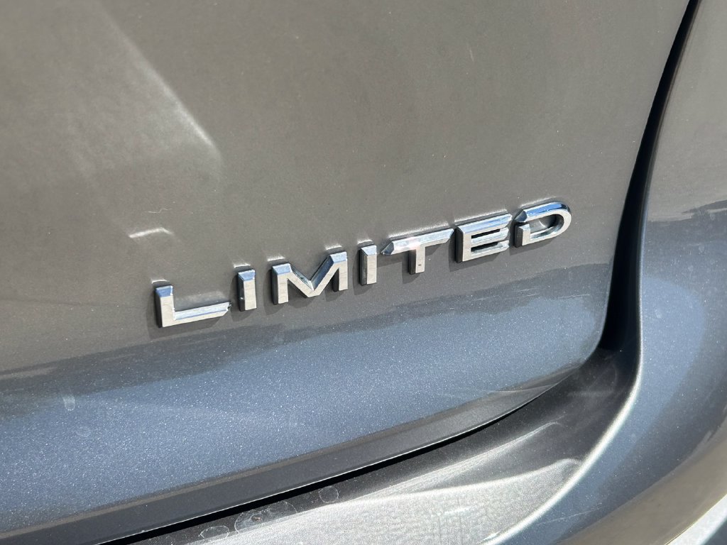 Used 2024 Toyota Crown AWD/4WD image 14