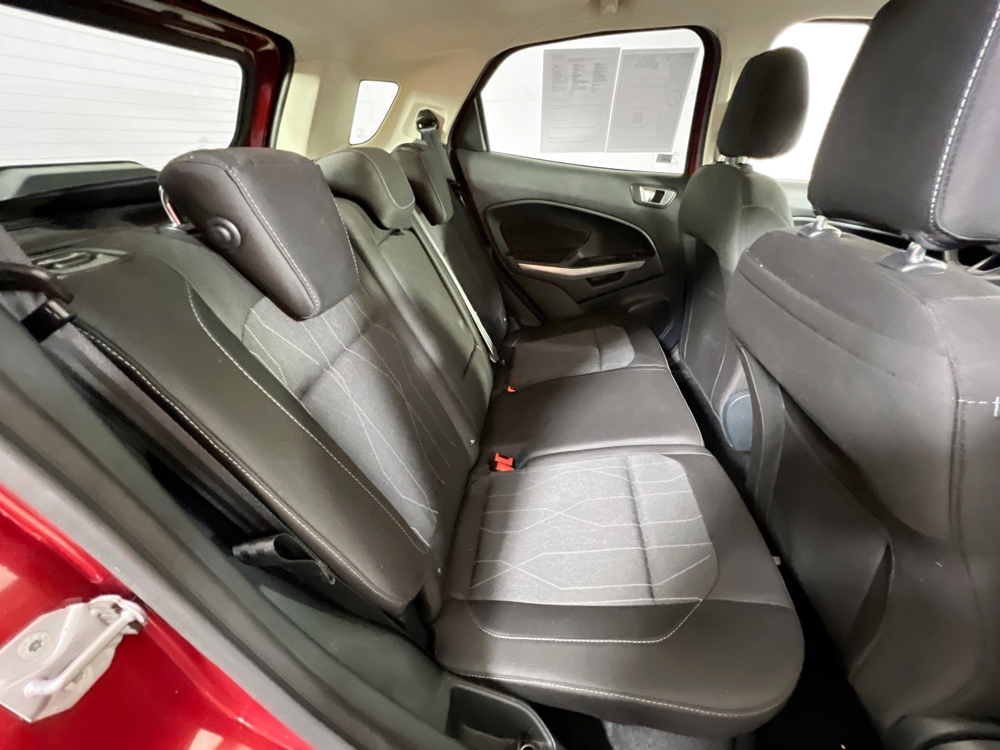 Used 2018 Ford EcoSport SE w/ SE Convenience Package AWD/4WD image 27