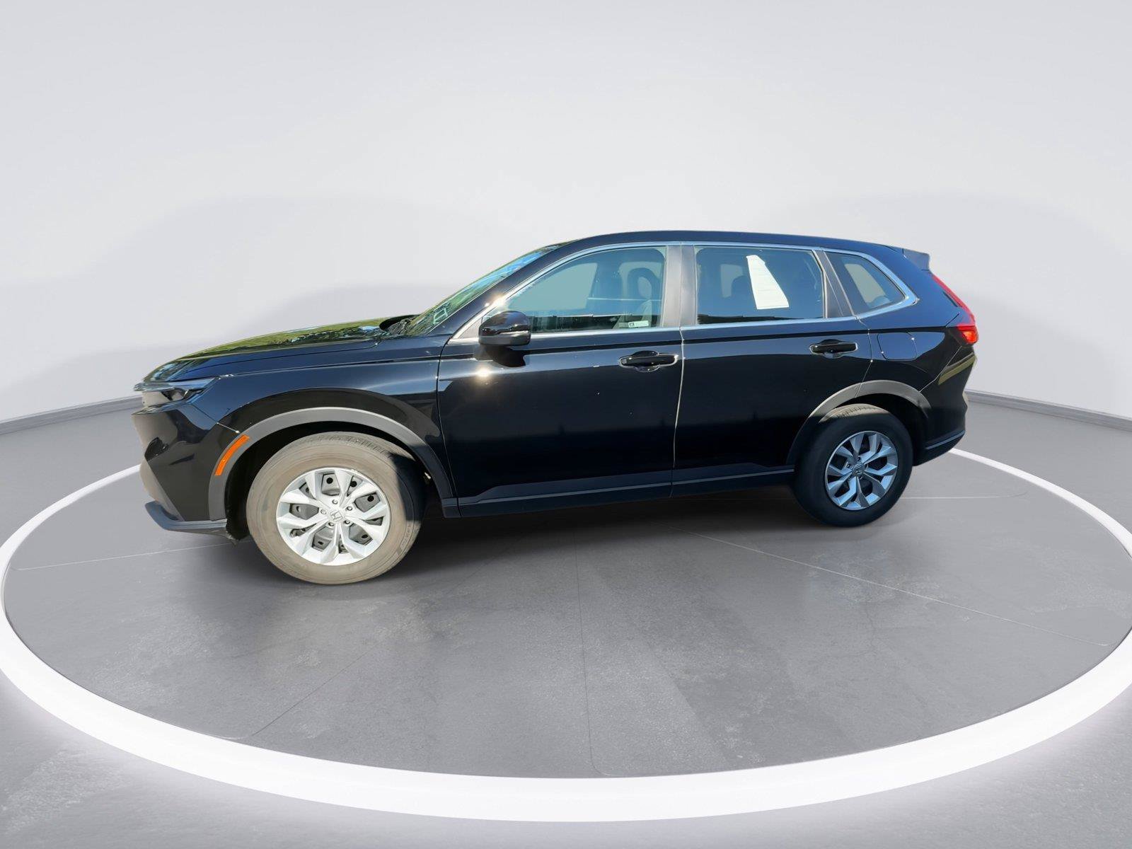Used 2024 Honda CR-V LX image 4