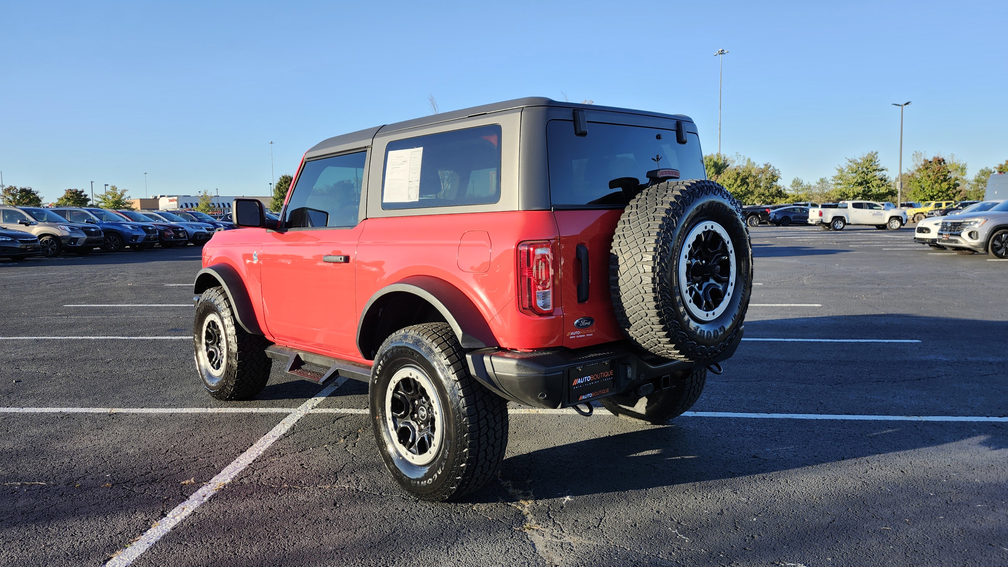 Used 2021 Ford Bronco Black Diamond w/ Sasquatch Package image 10