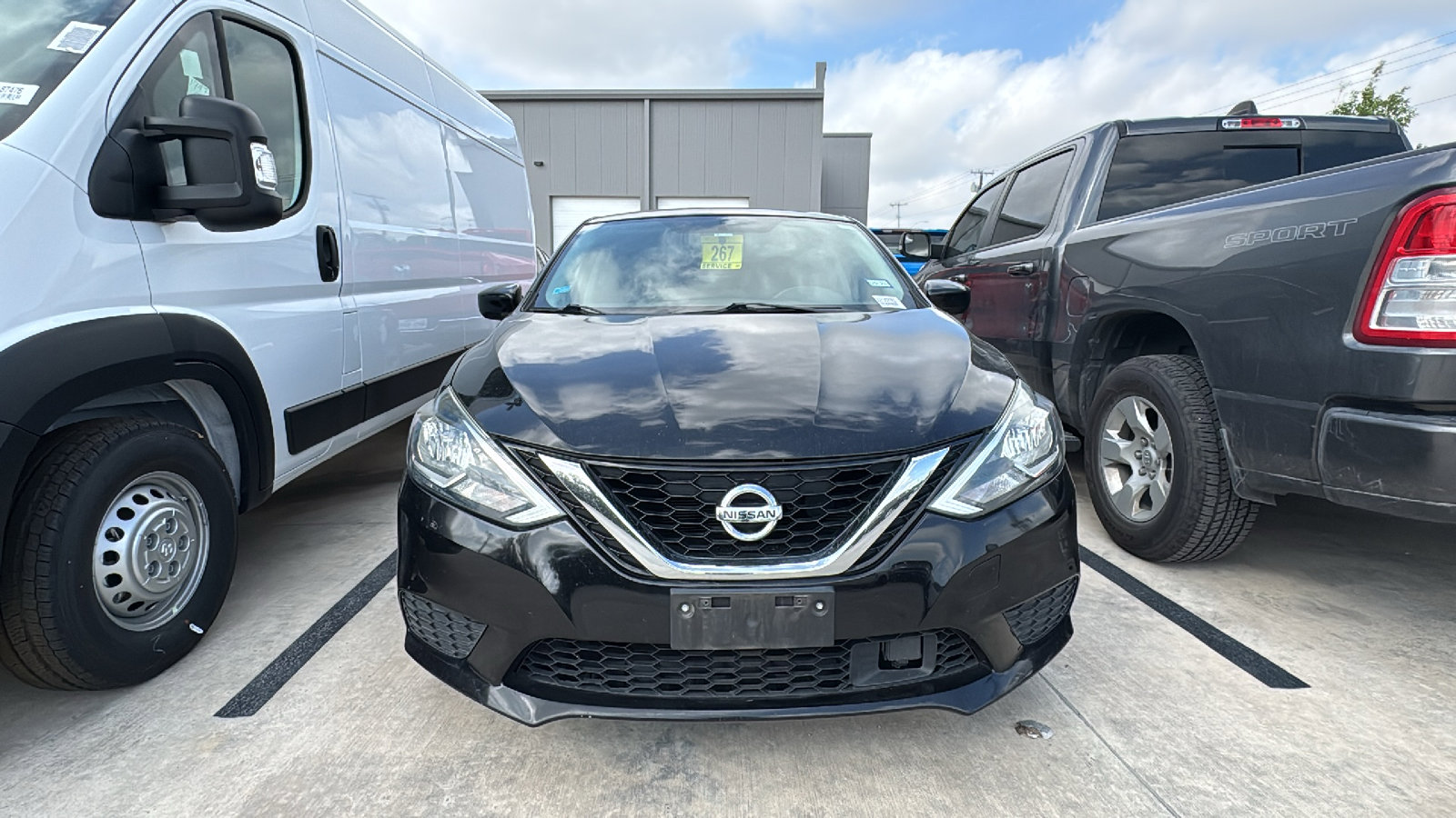 Used 2018 Nissan Sentra SV w/ Premium Package (P01) image 2