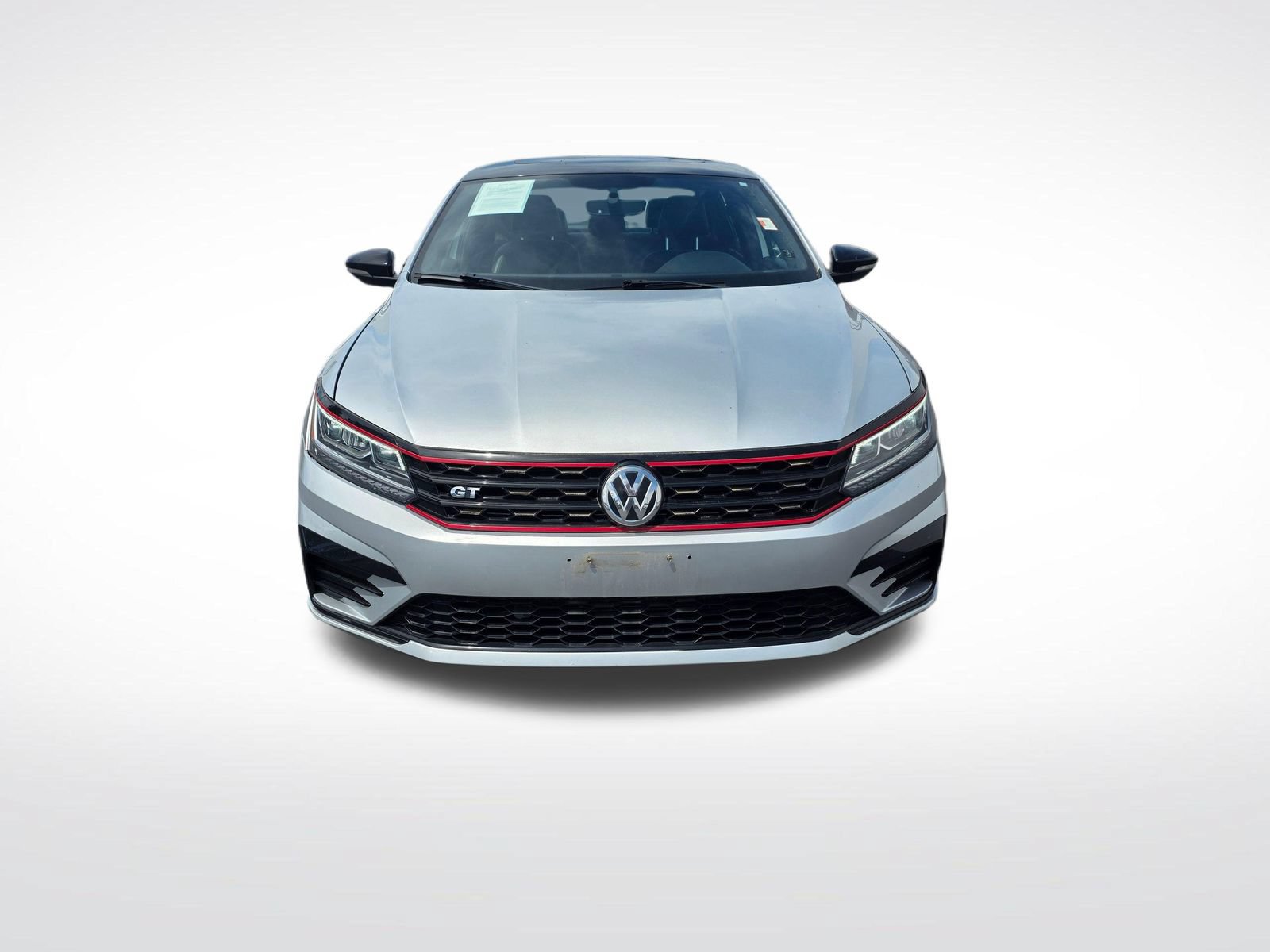 Used 2018 Volkswagen Passat 3.6 FWD image 3