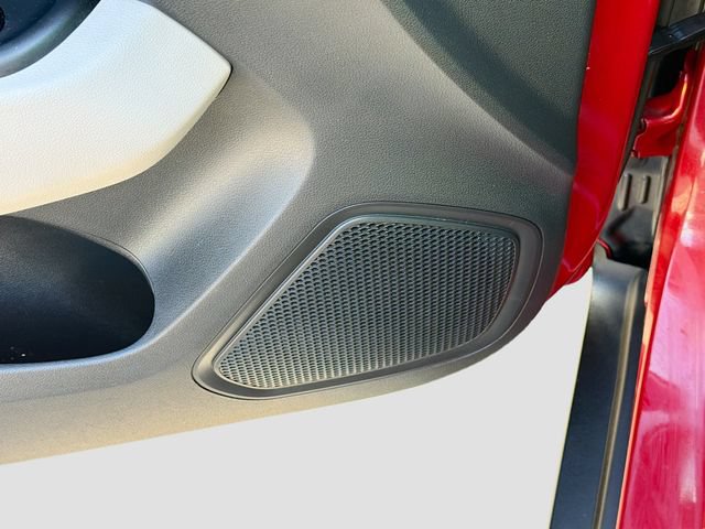 Certified 2024 Hyundai Venue SEL FWD image 18