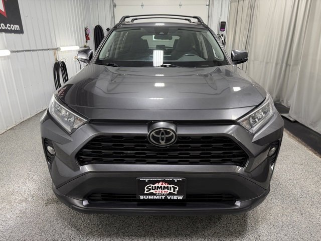 Used 2021 Toyota RAV4 XLE image 2
