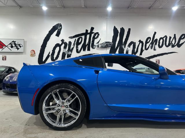 Used 2015 Chevrolet Corvette Stingray Coupe w/ 3LT Preferred Equipment Group image 4