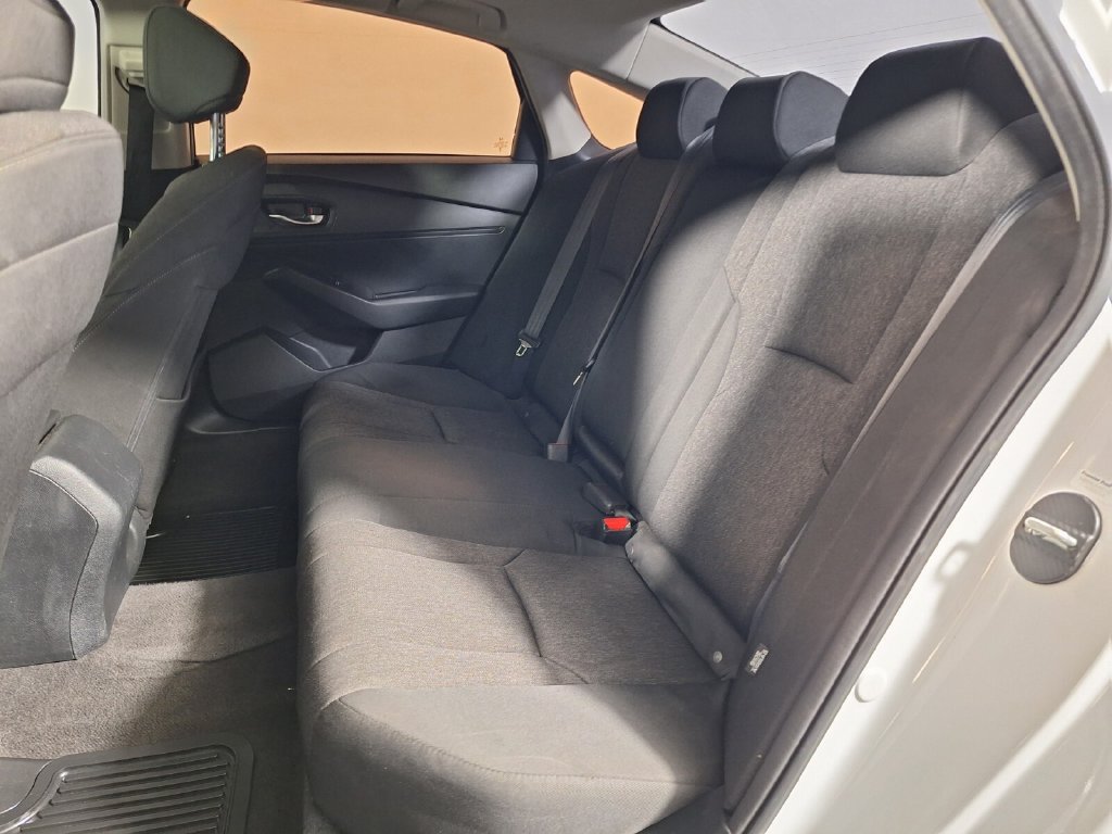 Used 2024 Honda Accord EX image 13