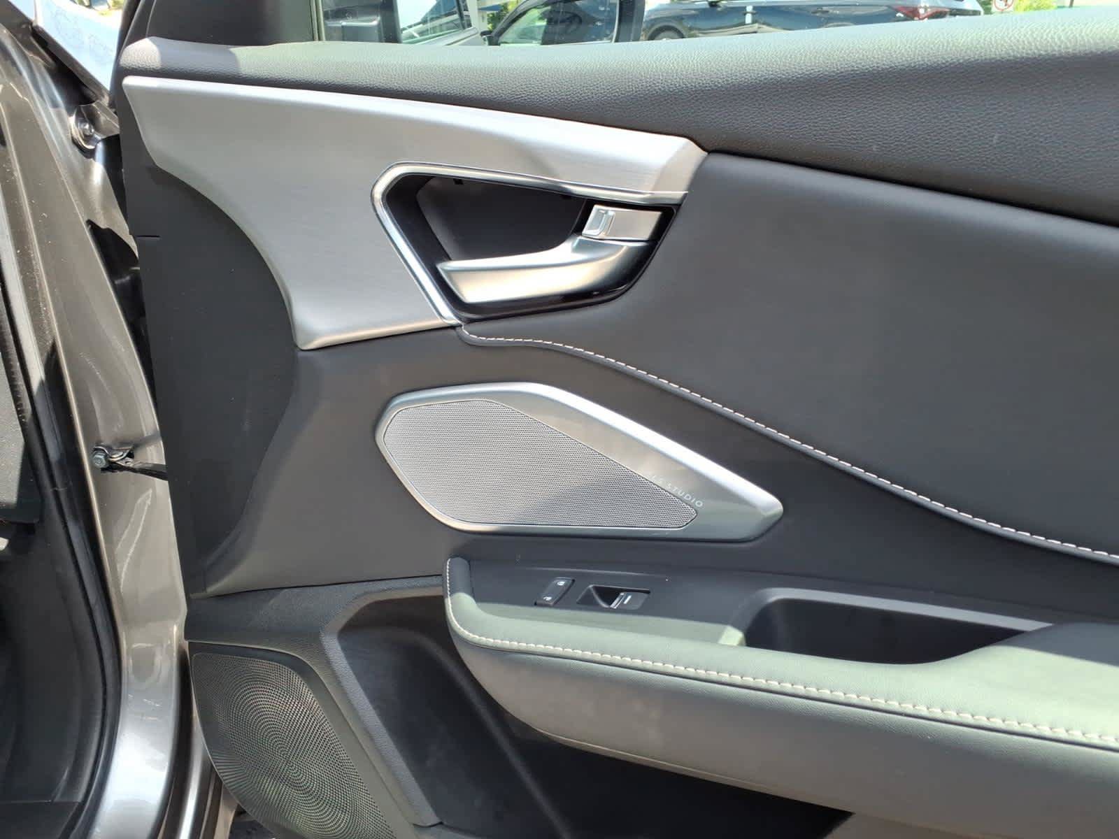 Certified 2024 Acura RDX SH-AWD w/ Technology Package image 17