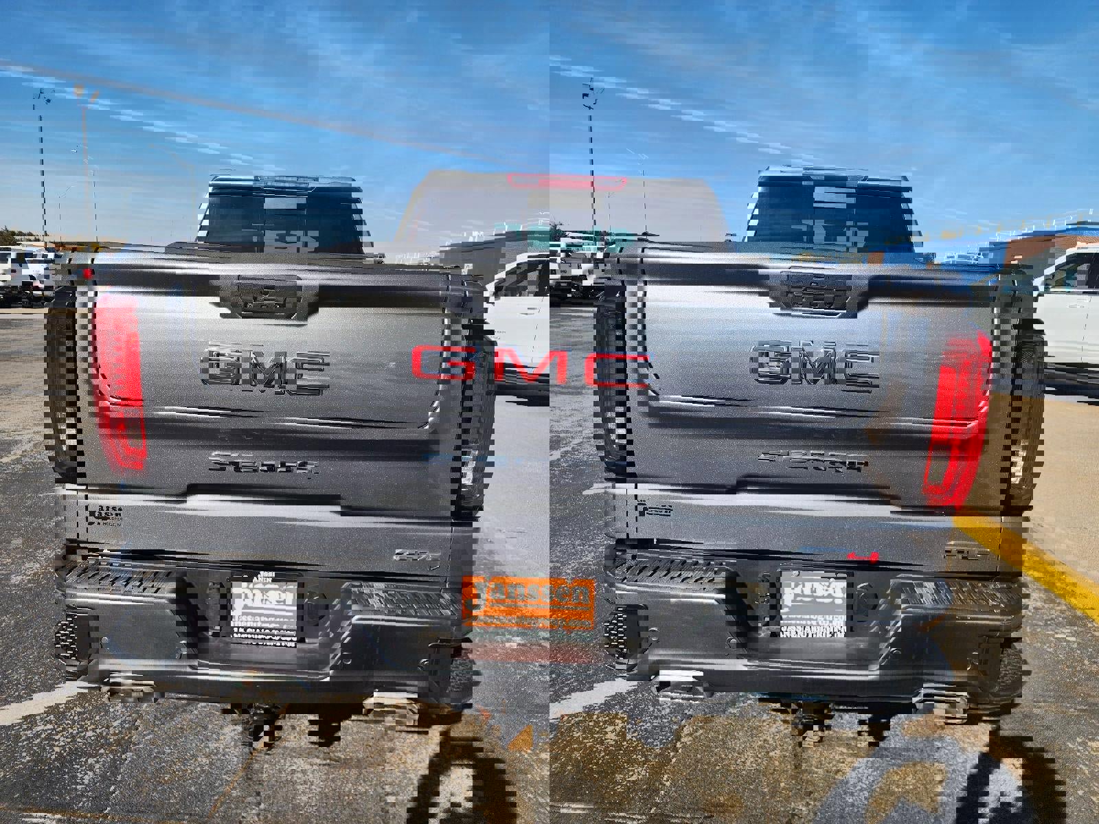 Used 2021 GMC Sierra 1500 AT4 w/ AT4 Value Package image 5