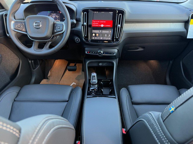 New 2026 Volvo XC40 B5 Plus w/ Protection Package Premier AWD/4WD image 6