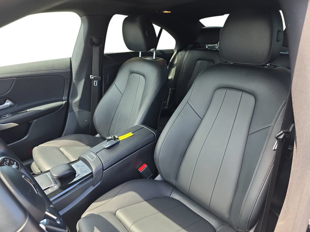 Used 2023 Mercedes-Benz CLA 250 4MATIC w/ Premium Package image 15