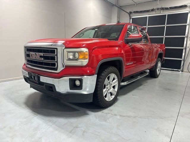 Used 2015 GMC Sierra 1500 SLE w/ SLE Value Package AWD/4WD image 2