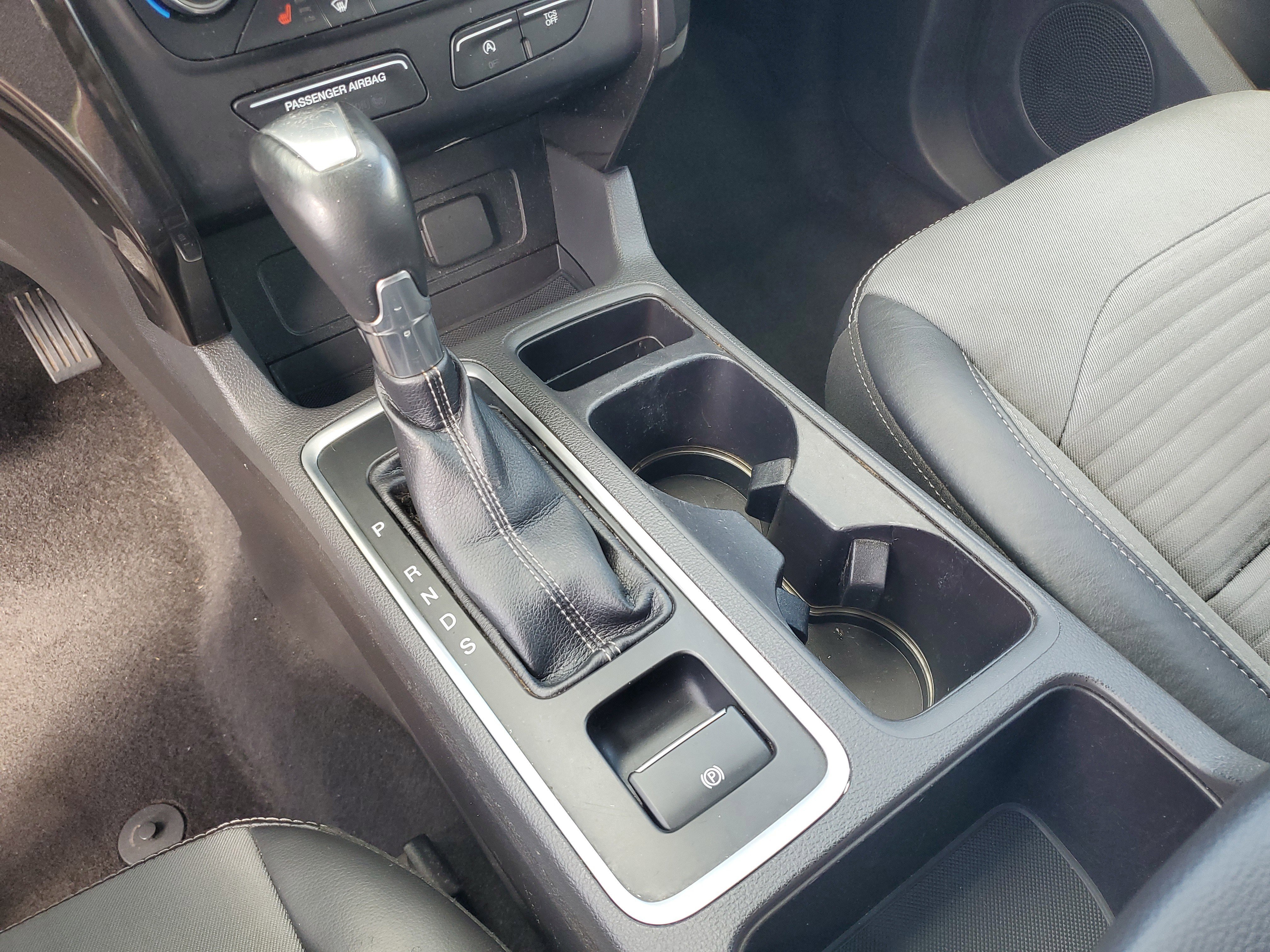 Used 2017 Ford Escape Titanium image 24