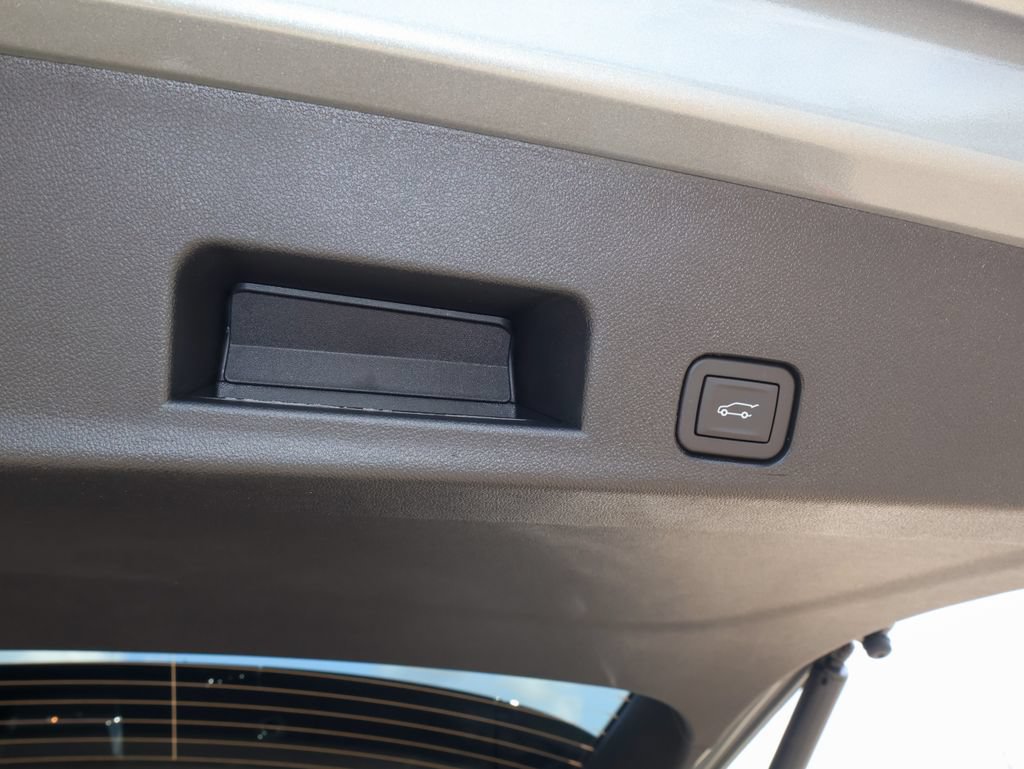 New 2027 GMC Acadia Elevation w/ Black Edition FWD image 6