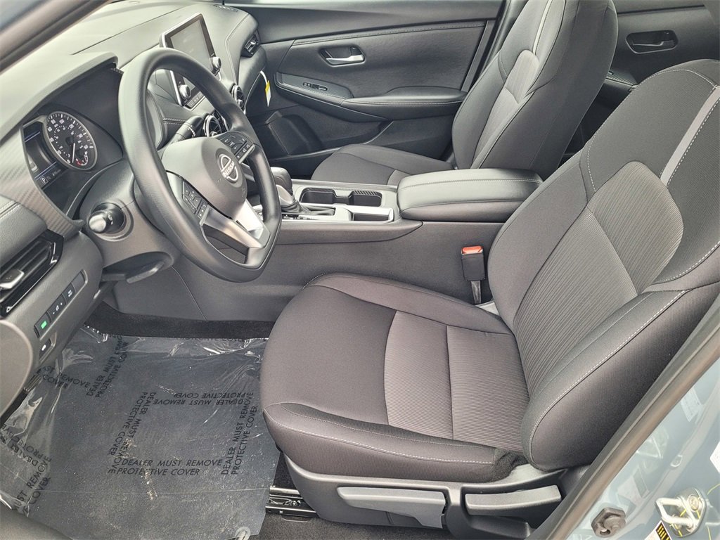 New 2025 Nissan Sentra SV image 8