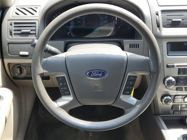 Used 2011 Ford Fusion SE FWD image 28