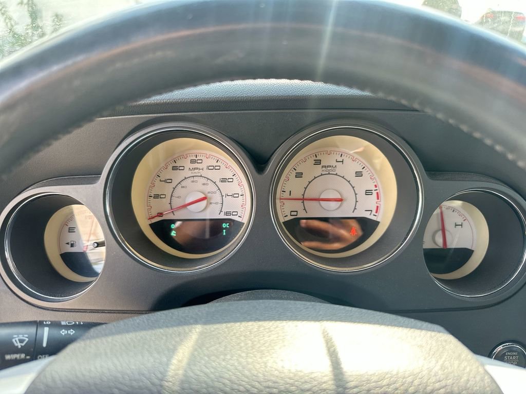 Used 2011 Dodge Challenger R/T image 43