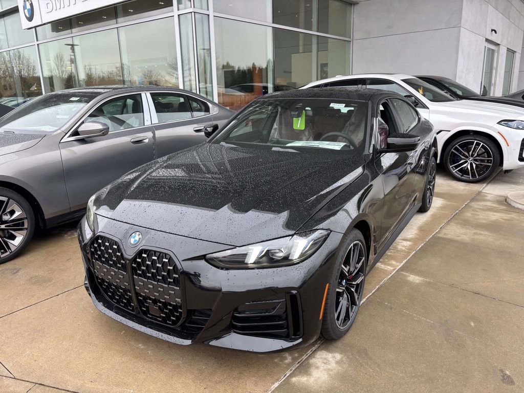 New 2026 BMW 430i xDrive w/ M Sport Package image 3