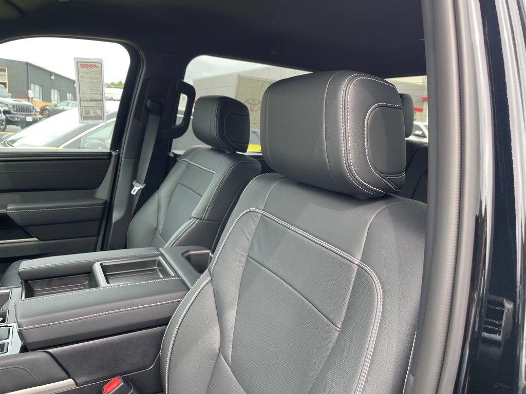 New 2026 Toyota Tundra Limited AWD/4WD image 10