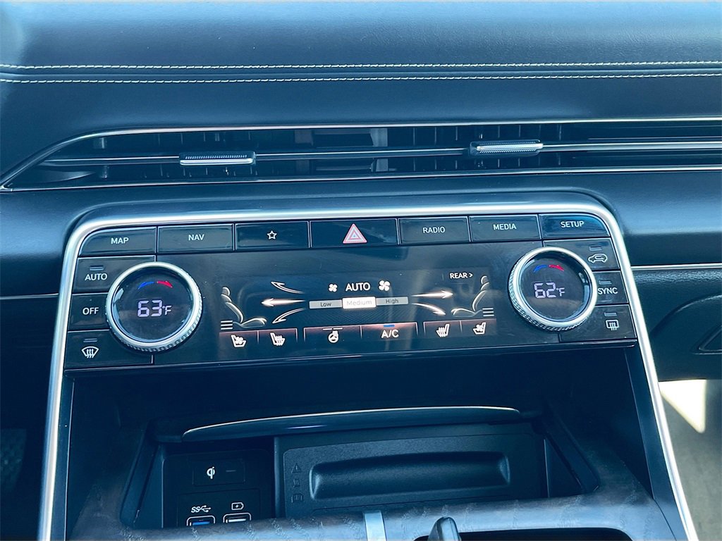 Used 2022 Genesis GV80 2.5T w/ Prestige Package 05 image 16